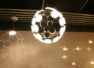 Alüminyum Akrilik LED Modern Süspansiyon Işık Oturma Odasında Eksik Küre Lamba